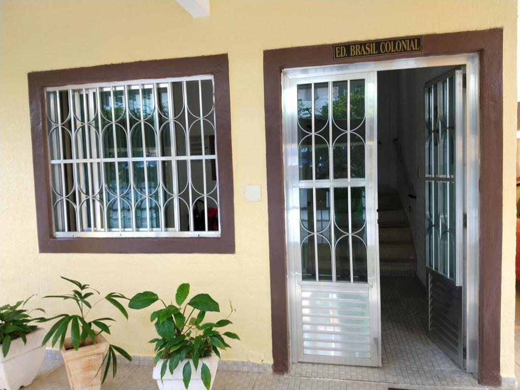 Apto Canto Do Forte - Praia Grande - Local Privilegiado - 100 Metros Da Praia - Internet Inclusa 외부 사진