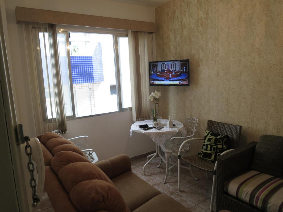 Apto Canto Do Forte - Praia Grande - Local Privilegiado - 100 Metros Da Praia - Internet Inclusa 외부 사진