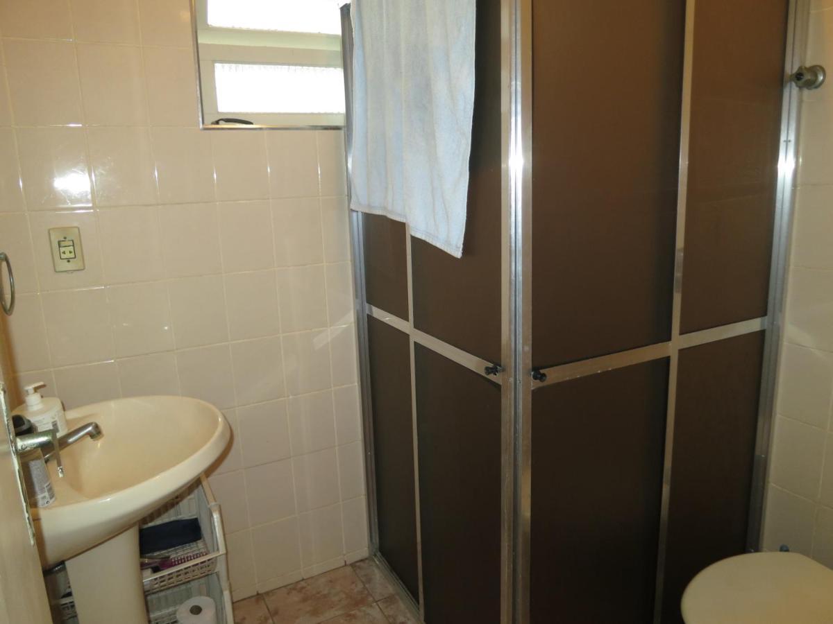 Apto Canto Do Forte - Praia Grande - Local Privilegiado - 100 Metros Da Praia - Internet Inclusa 외부 사진