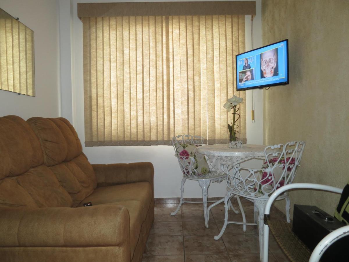 Apto Canto Do Forte - Praia Grande - Local Privilegiado - 100 Metros Da Praia - Internet Inclusa 외부 사진